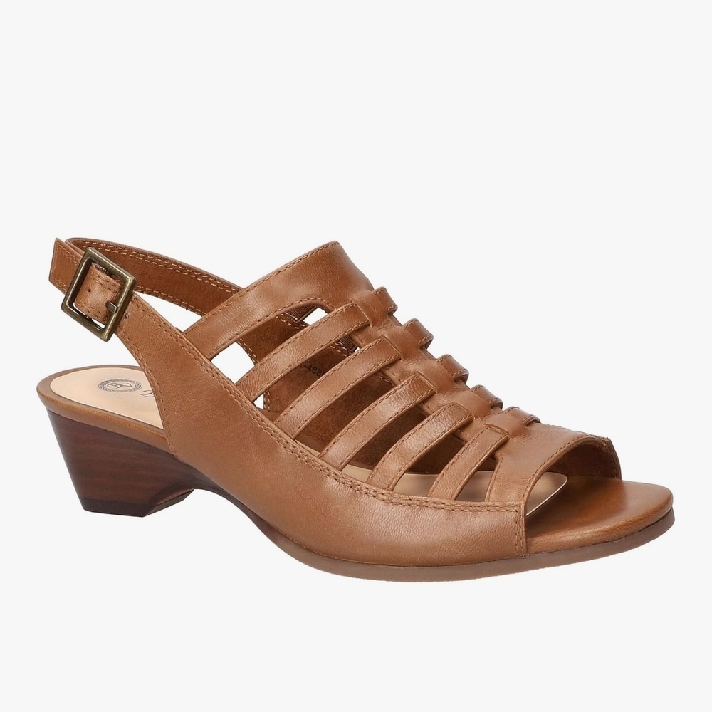 Bella Vita womens Yakira Sandals